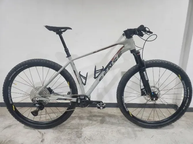 Bicicleta MTB