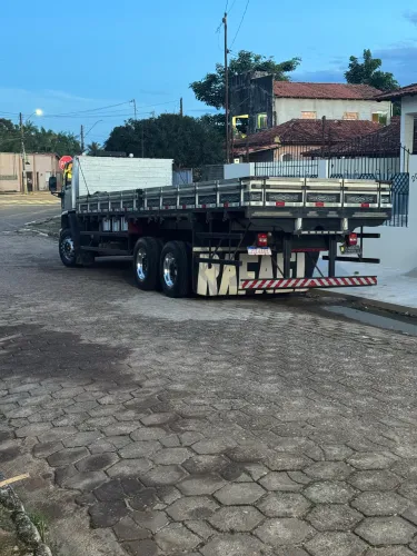 Ford Cargo 2428e ano 2009