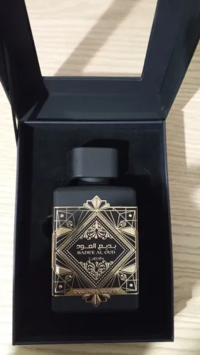 Perfume oud for glory