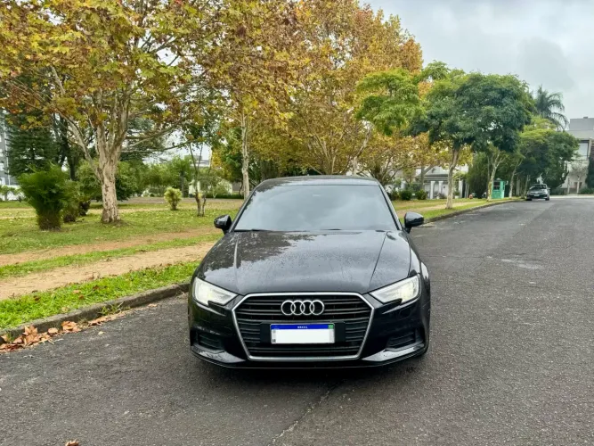 Audi A3 Sedan 1.4 TFSI Flex Tiptronic 4P 2018