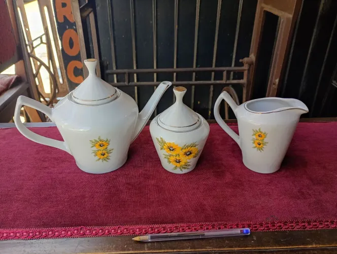 Conjunto em porcelana pintado à mão (ref:172)