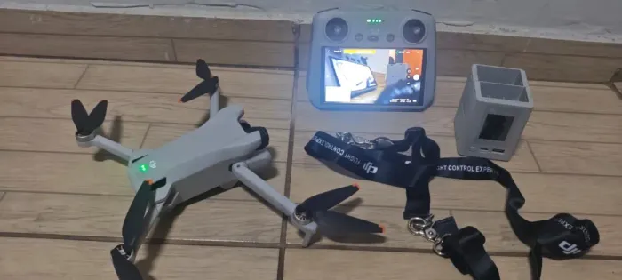 drone mini 3 com tela
