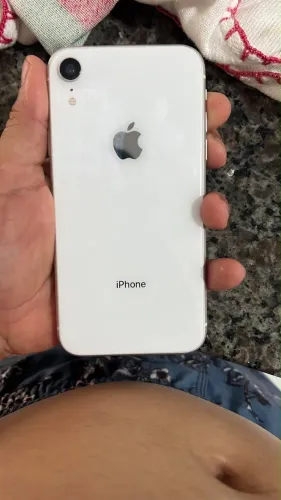 VENDO IPHONE XR