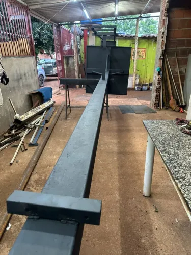 Suporte para caixa d'água de 1000 litros com escada( frete incluso no df)