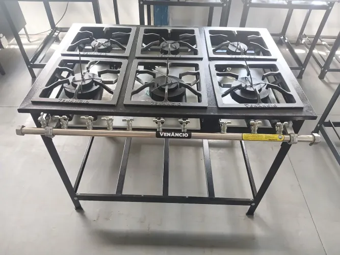 Fogão Industrial Venâncio 6 Bocas 30x30