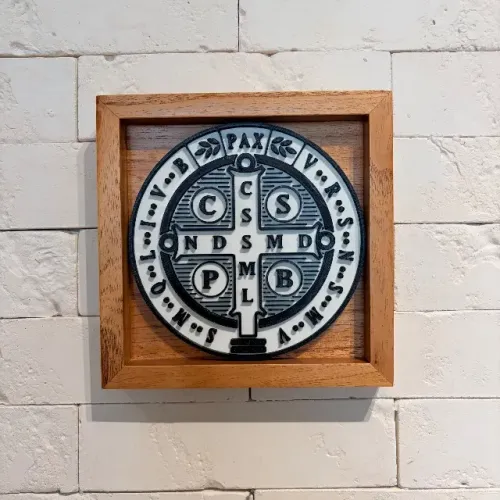 Quadro Caixa Acrílico ou Madeira Medalha de São Bento 20cmx20cm