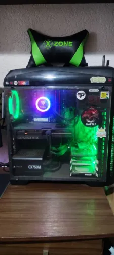 PC GAMER HIGH-END | RTX 4070 SUPER 12GB + RYZEN 7 5700X3D (Quase Novo)