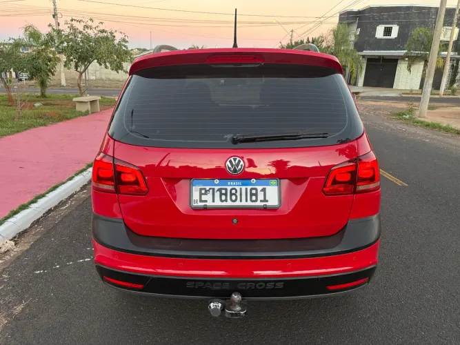 Volkswagen Spacecross 1.6 MI Total Flex 8V 2012