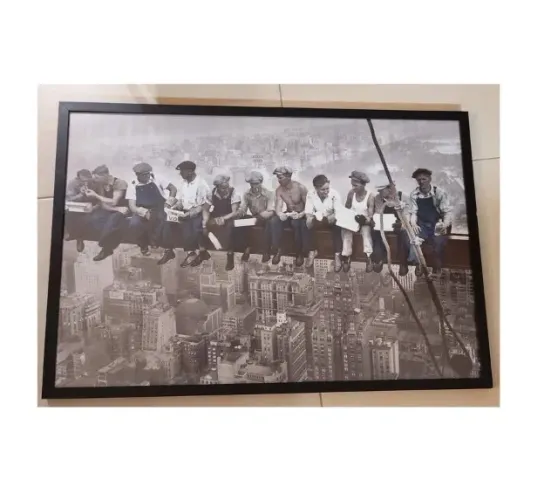 Quadro - Almoço em um arranha-céu em 1932 por Charles C. Ebbets - Com vidro - 90 x 60cm