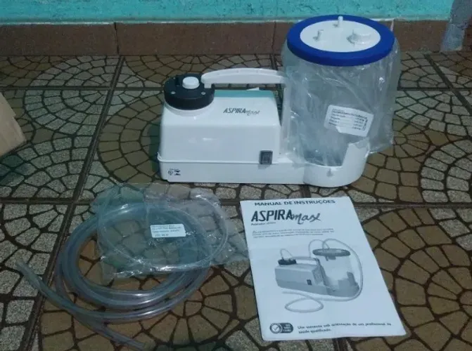 Aspirador clínico