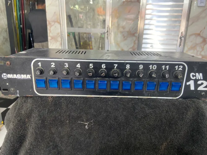 Controladora de iluminação cm12