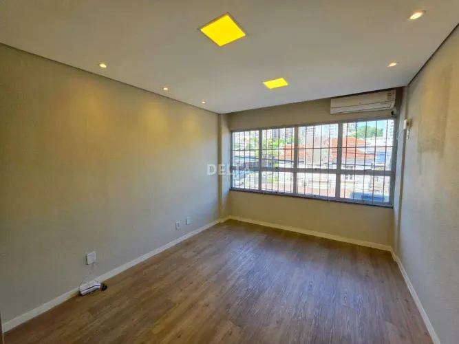 Sala Comercial Ocupação Imediata, no Centro da Cidade de Novo Hamburgo!! REF: 3706