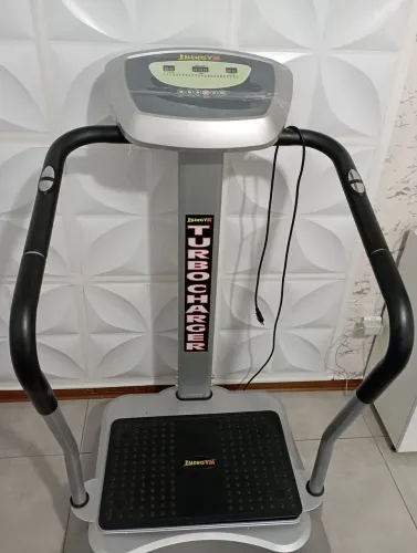 Plataforma Vibratória Turbo Charger