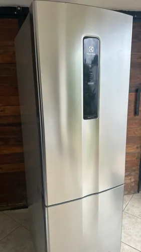 Geladeira Electrolux 400 inox