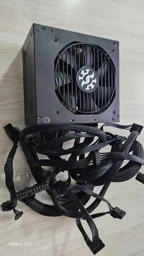 Fonte 750w xpg core reactor