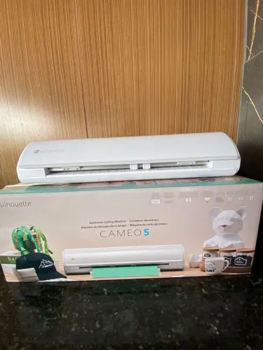 Máquina de corte silhouette cameo 5