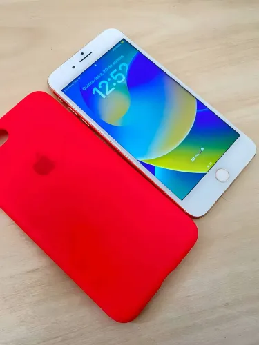 iPhone 8 Plus