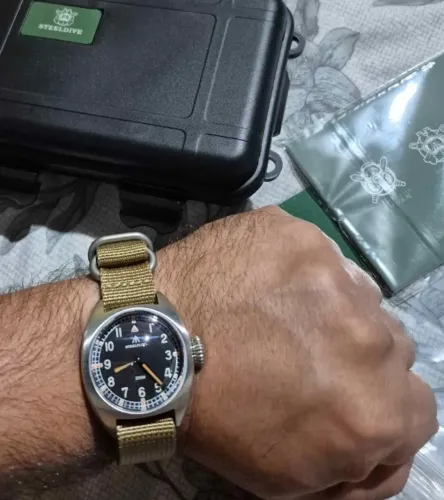 Relógio militar Steelflier, tamanho pequeno
