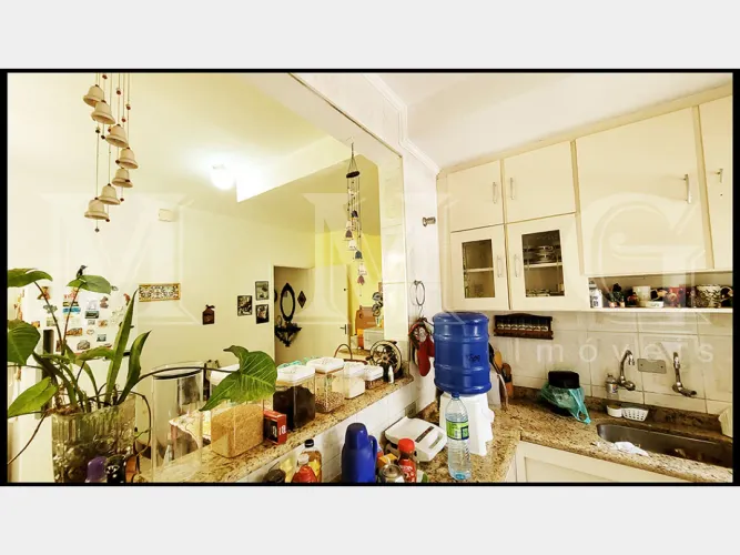 Casa de Vila a venda 3 dormitórios sala quintal vaga na Vila Mariana