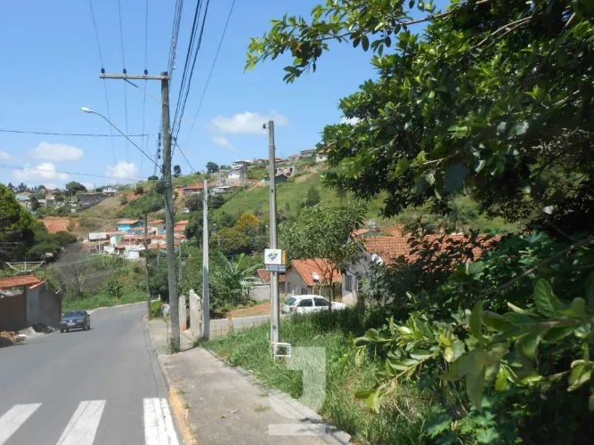 Terreno à Venda - Loteamento Nova Serra Negra, Serra Negra - 600m2