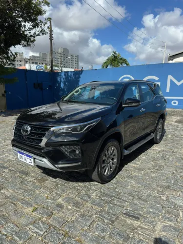 Toyota Hilux SW4 SRX 4X4 2.8 TDI 16V Dies. Aut. 2024