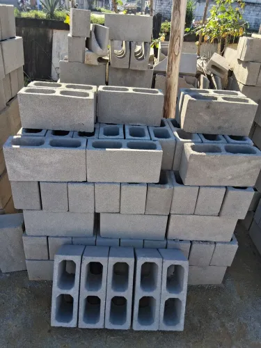 Millheiro de blocos de 14 Vazado