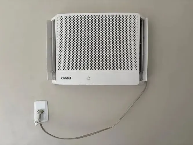 Ar condicionado cônsul elétrico de janela com controle remoto