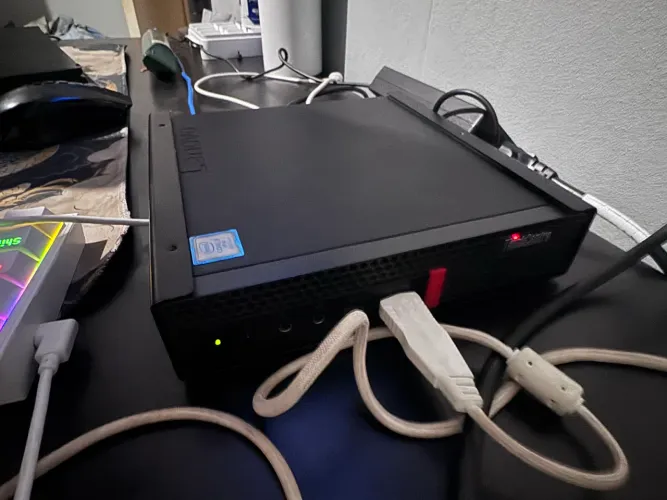 Mini pc I7 8700T 8GB 1TB