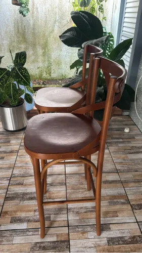 Banquetas Altas de Excelente Qualidade - Modernas e Muito Conservadas