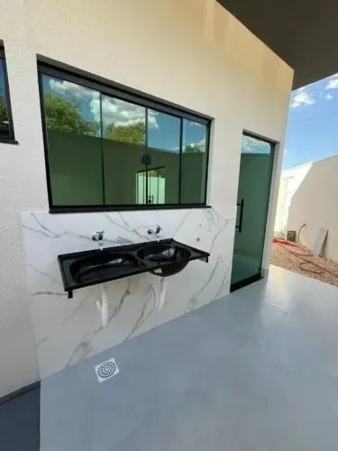 vende-se casa em lagoa seca CP02
