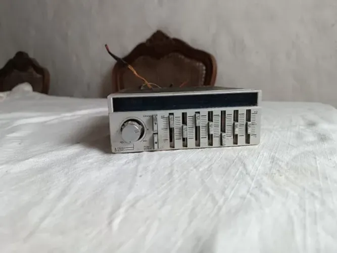 Equalizador automotivo vintage Tojo GR-300