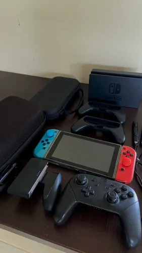 Nintendo Switch V2 COMPLETO 