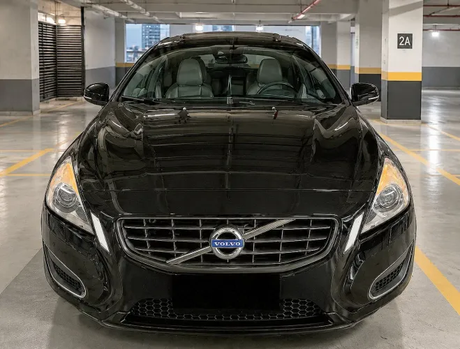 Volvo S60 T-5 2.0 240cv 4P 2012
