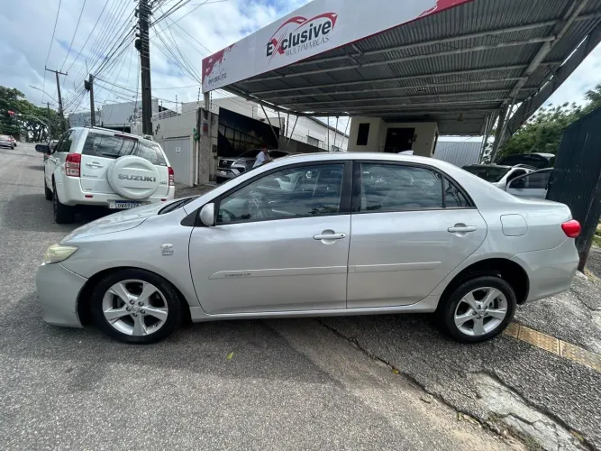 Toyota Corolla GLI 1.8 Flex 16V Aut. 2013