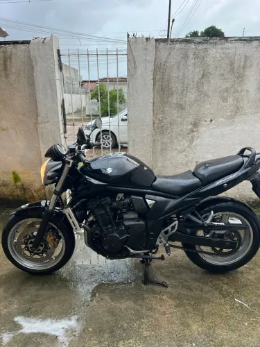 Suzuki bandit