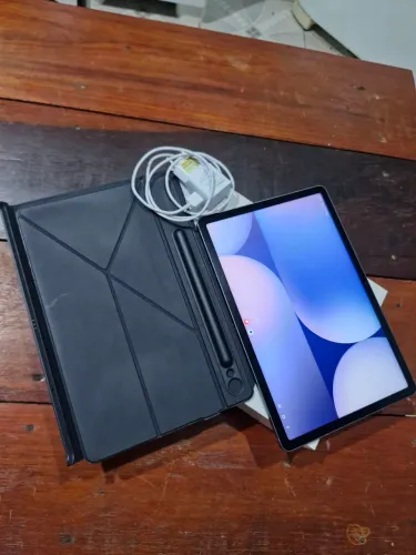 Tablet Samsung S10 lite (tudo original)