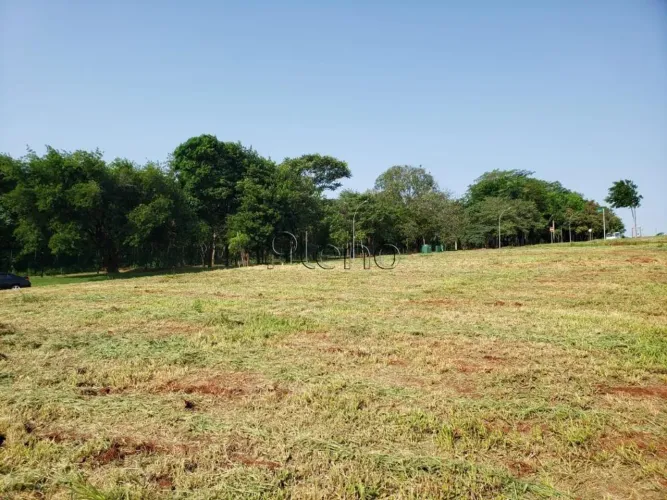 Terreno à venda com 414m² no Condomínio Reserva Santa Izabel em Jaguariúna