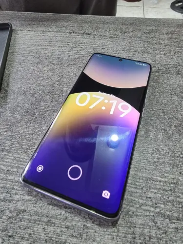 Vende-se Redmi note 14 pro 5g ou troco por iPhone 12 pra cima.