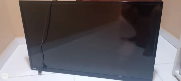TV 40 pol. para conserto ou uso de peças