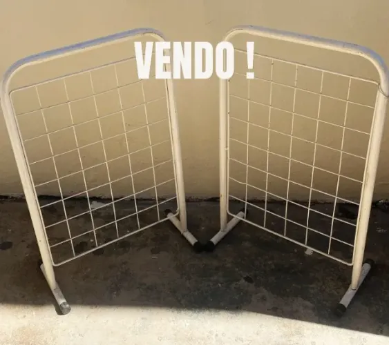 Vendo expositor de loja