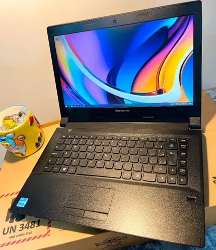 Notebook Lenovo Core i3 Conservadíssimo