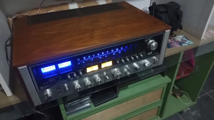 UNICO Receiver Monster Sansui 9090DB 125RMS por xanal
