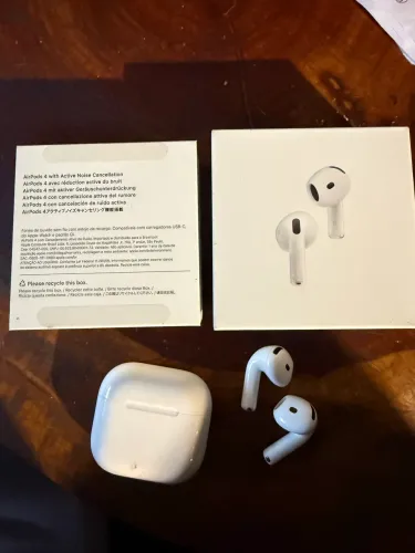 Vendo AirPods 4 Apple