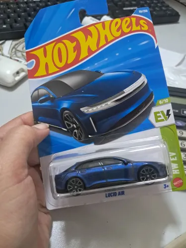 Carrinho Hot Wheels Lucid Air