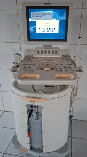 Ultrassom Philips HD7, defeito em uma das placas T/R 453561342511