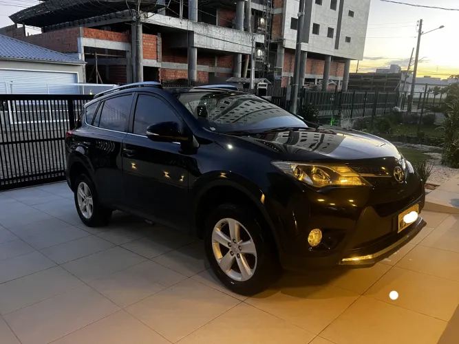 Toyota RAV4 2.0 4X4 16V Aut. 2013