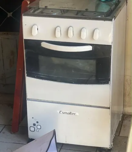 Combo - GELADEIRA, CAMA CASAL E FOGÃO