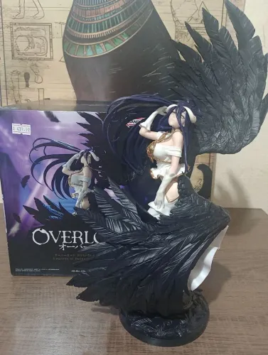 Figure Albedo overlord