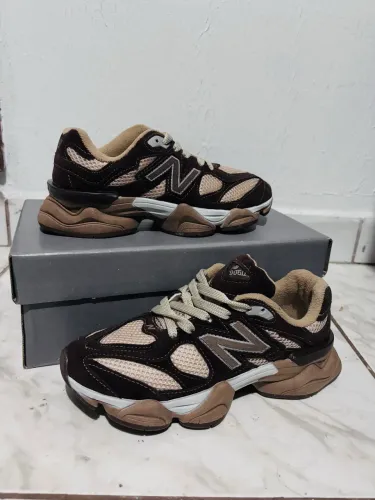 Tenis New Balance 9060 - Colorway em Tons de Marrom e Bege