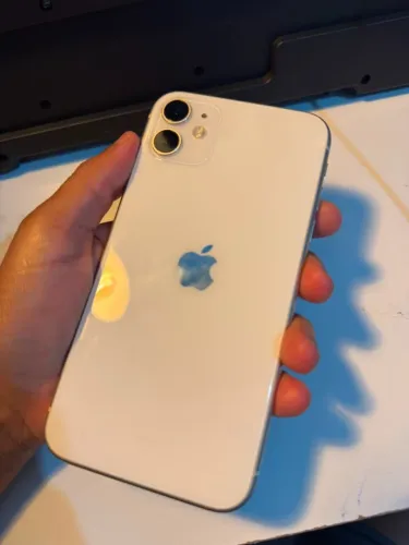 IPhone 11 - 64GB em perfeito estado - Na caixa